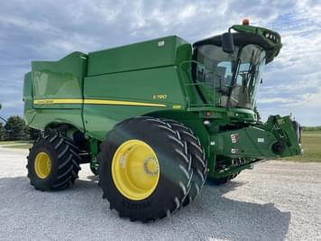 Main image John Deere S780