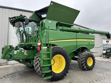 Main image John Deere S780