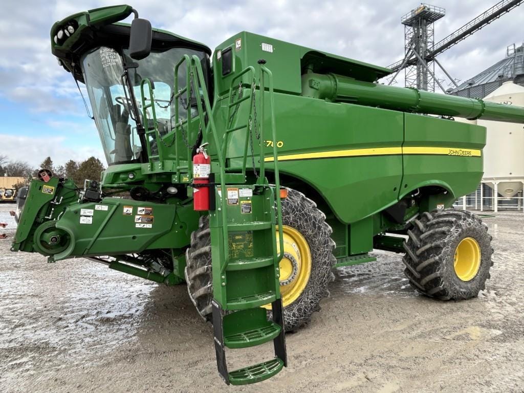 2020 John Deere S780 Equipment Image0