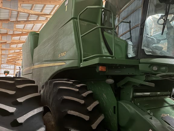 2020 John Deere S780 Equipment Image0