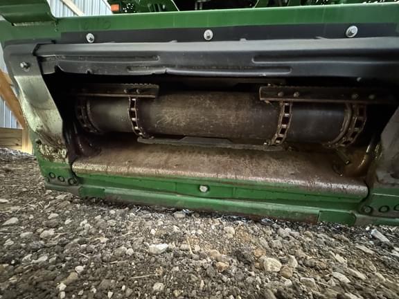 Image of John Deere S780 equipment image 1