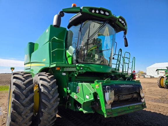 2020 John Deere S780 Equipment Image0
