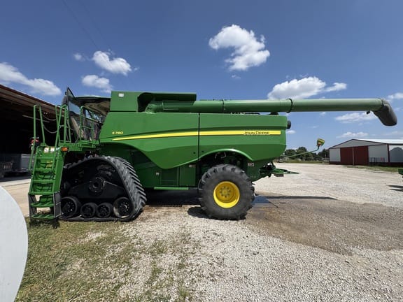 2020 John Deere S780 Equipment Image0