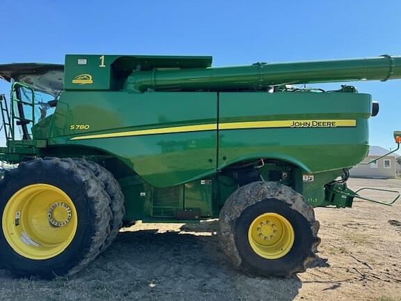 Image of John Deere S780 equipment image 3