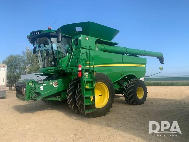 Image of John Deere S780 equipment image 1