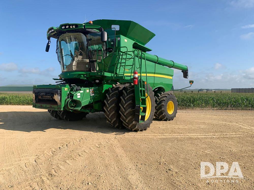 Image of John Deere S780 Primary image