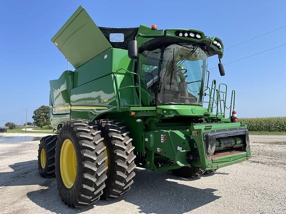 Image of John Deere S780 equipment image 2