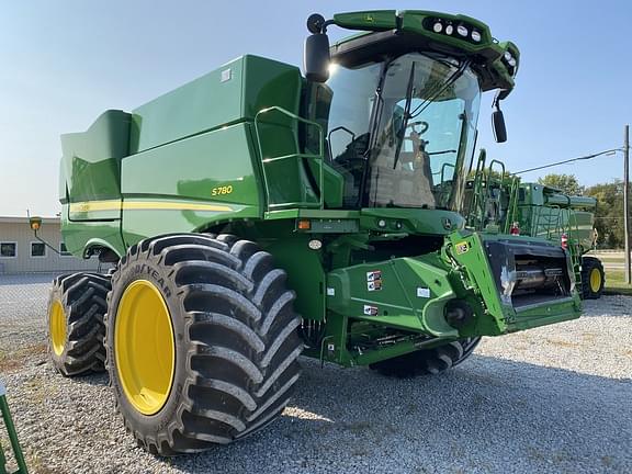 Image of John Deere S780 equipment image 3