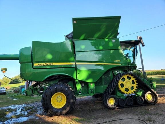 Main image John Deere S780