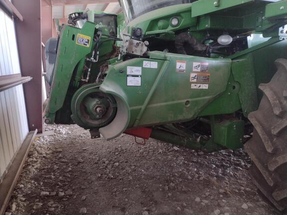 Image of John Deere S780 equipment image 3