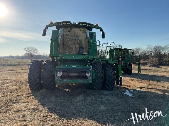 Image of John Deere S780 equipment image 2