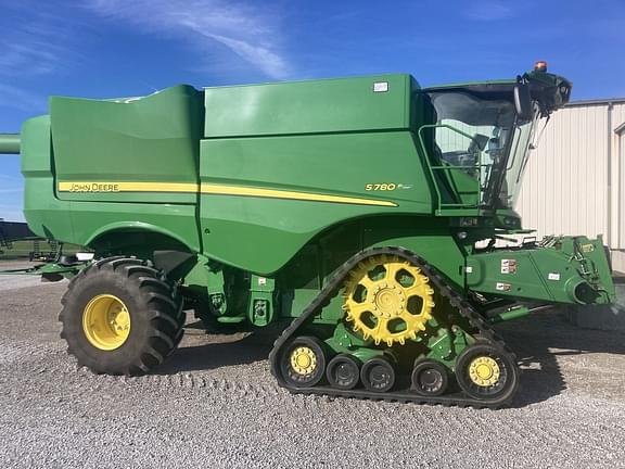 Image of John Deere S780 equipment image 2