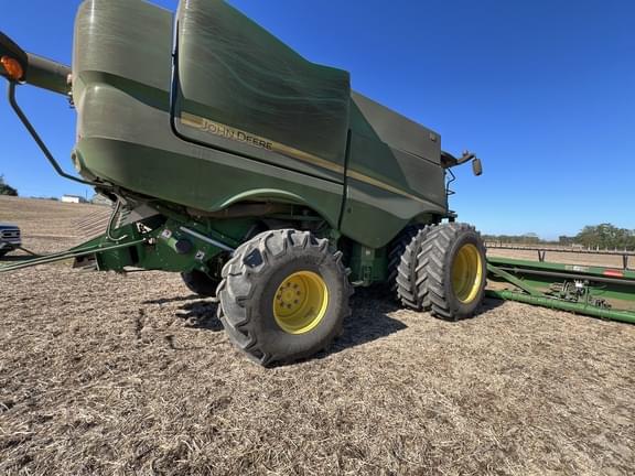 Image of John Deere S780 equipment image 3
