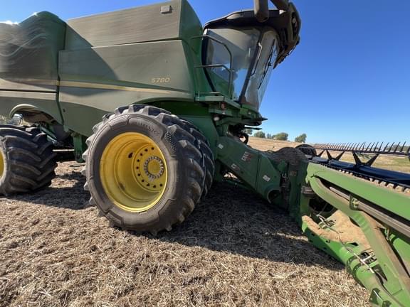 Image of John Deere S780 Primary image