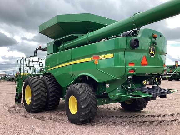 Image of John Deere S780 equipment image 3