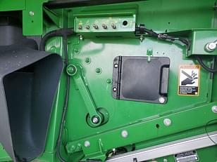 Main image John Deere S780 16