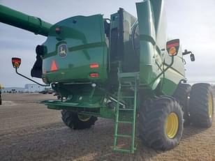 Main image John Deere S780 19