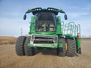 Main image John Deere S780 8