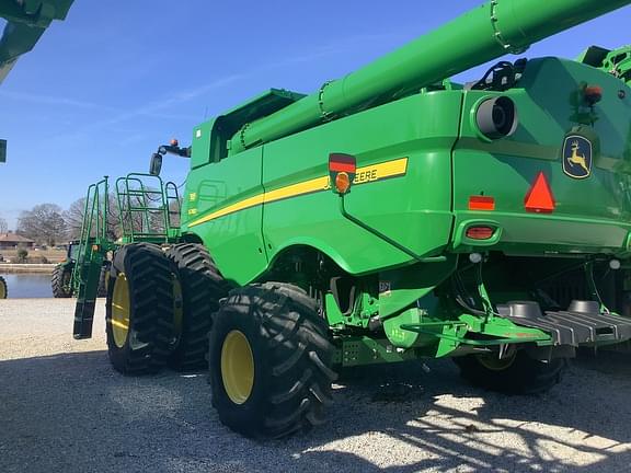 Image of John Deere S780 equipment image 2