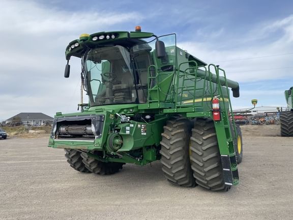 Main image John Deere S780
