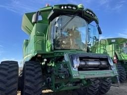 Main image John Deere S780