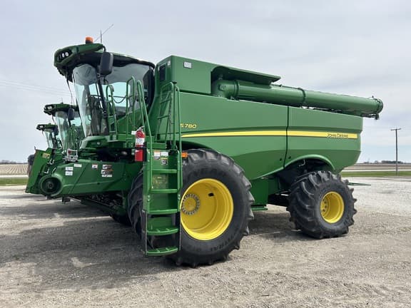 Image of John Deere S780 Primary image