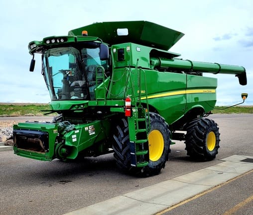 Main image John Deere S780
