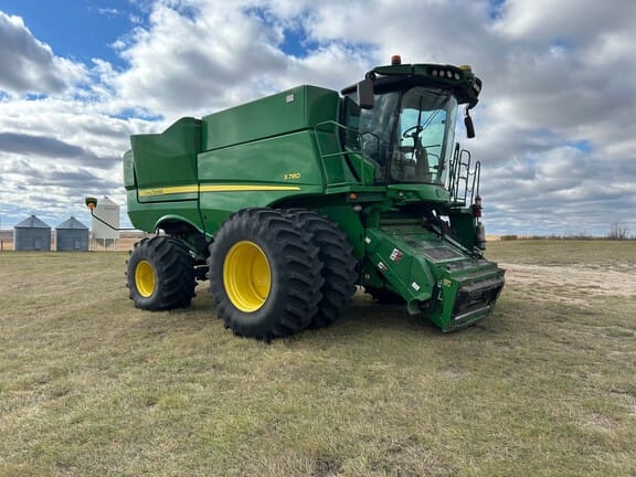 2020 John Deere S780 Equipment Image0