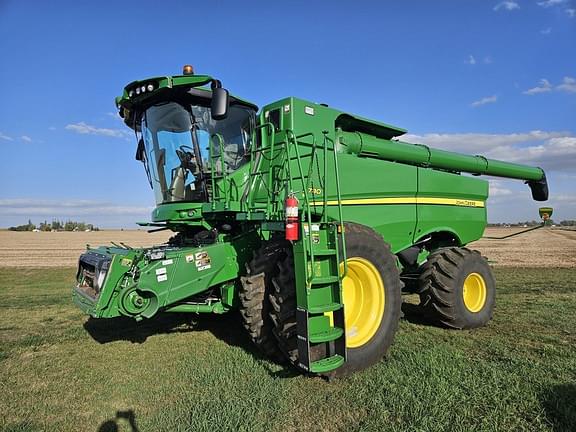 Image of John Deere S780 Primary image