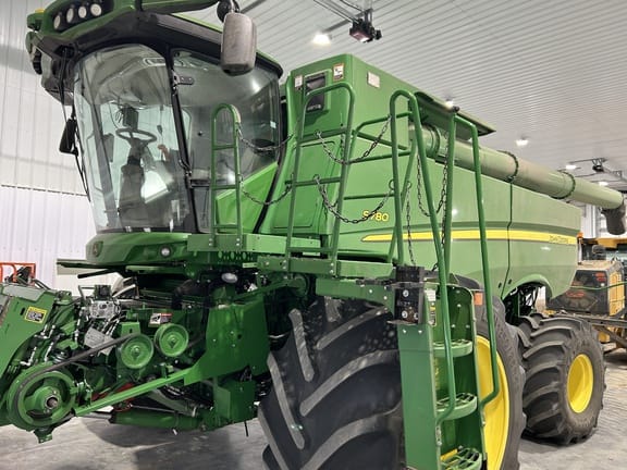 2020 John Deere S780 Equipment Image0