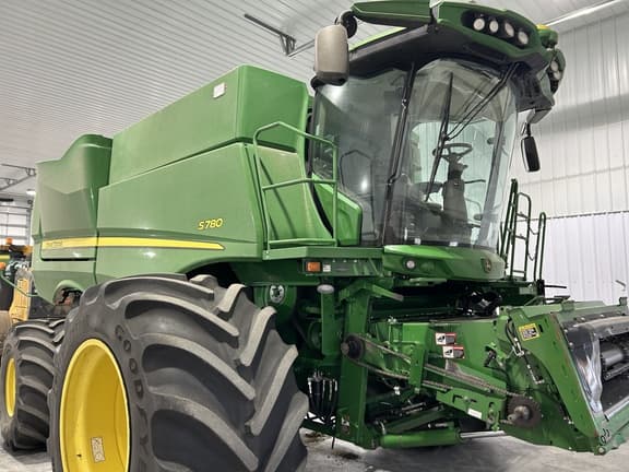 Image of John Deere S780 equipment image 1