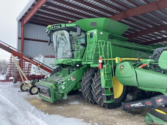 Main image John Deere S780