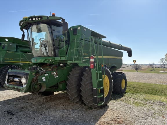 Image of John Deere S780 Primary image