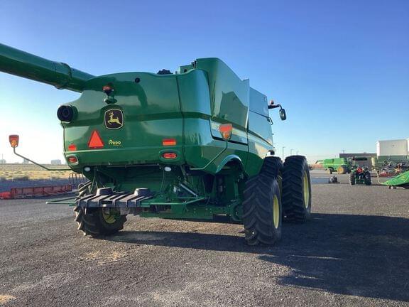 Image of John Deere S780 equipment image 4