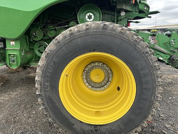 Image of John Deere S790 equipment image 4