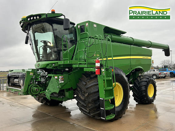 Image of John Deere S790 Primary image