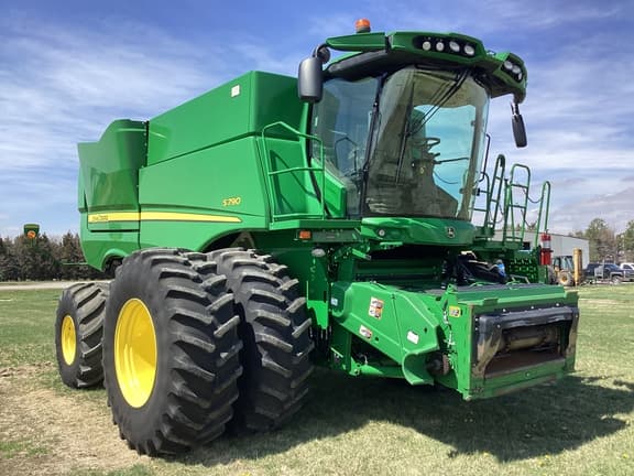 Image of John Deere S790 Primary image
