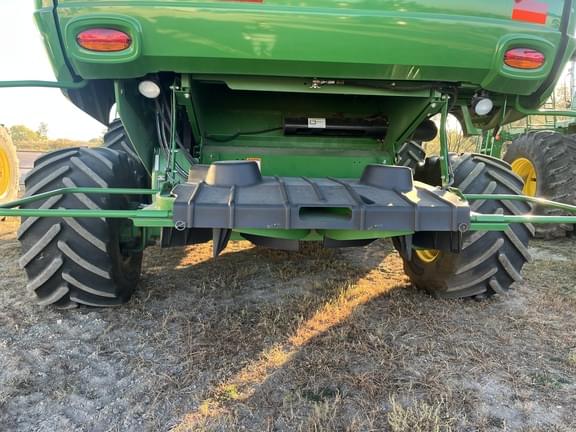 Image of John Deere S790 equipment image 3