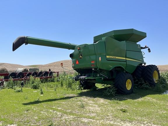 Image of John Deere S790 equipment image 3