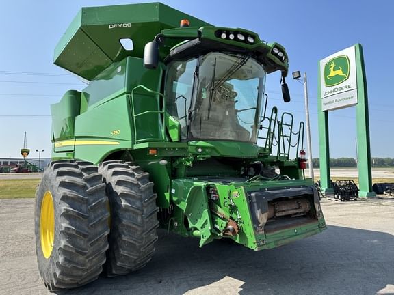 Main image John Deere S790