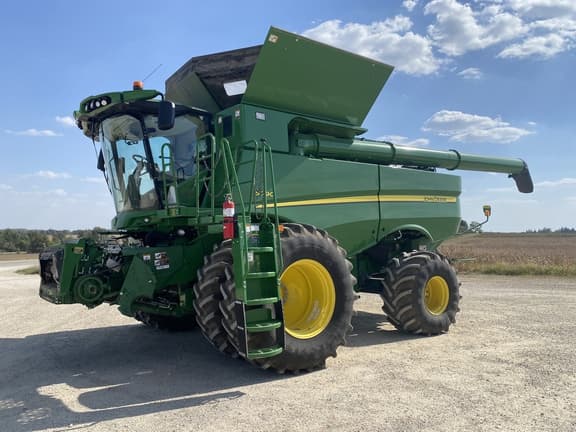 Image of John Deere S790 equipment image 3