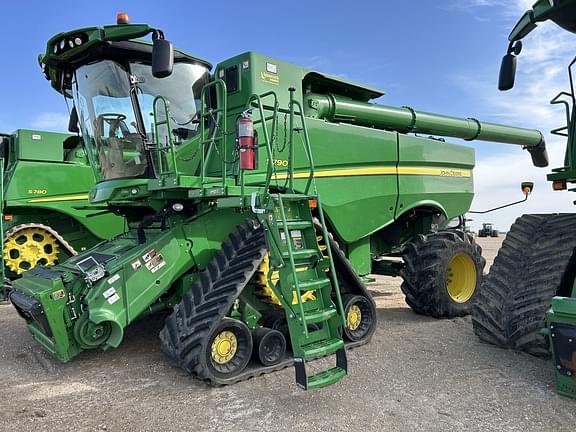Image of John Deere S790 equipment image 2