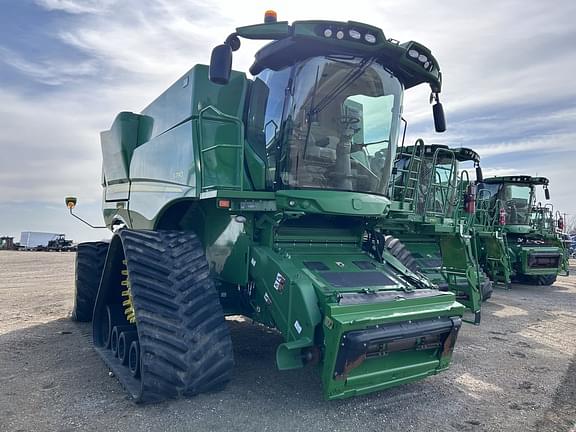 Image of John Deere S790 equipment image 3