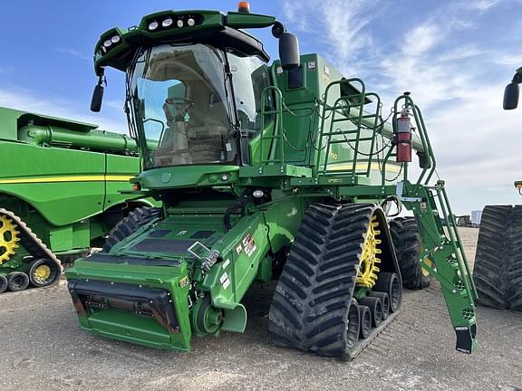 Image of John Deere S790 equipment image 1