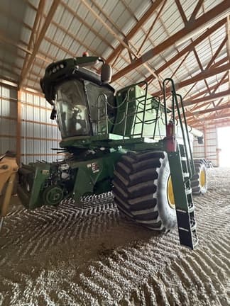 Image of John Deere S790 equipment image 2