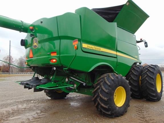 Image of John Deere S790 equipment image 4