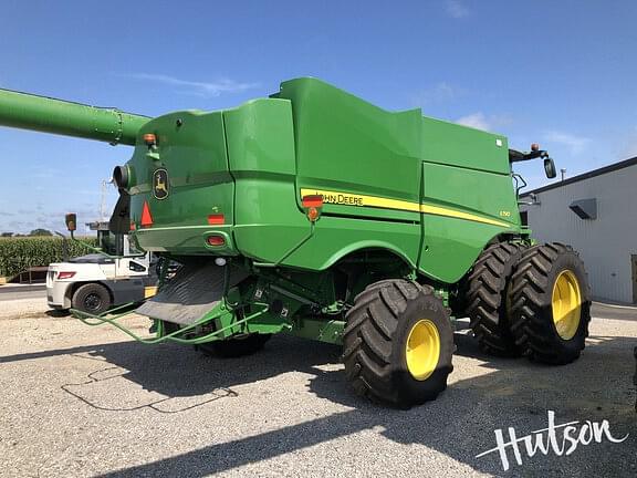 Image of John Deere S790 equipment image 2