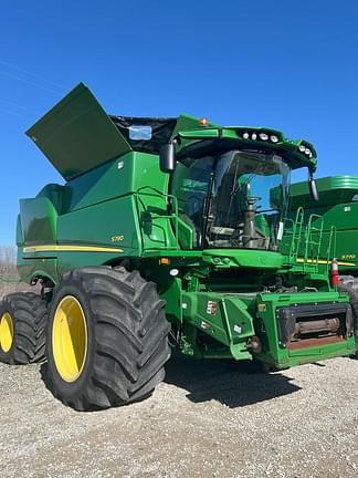Image of John Deere S790 Primary image