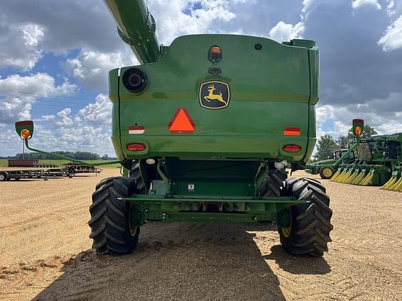 Image of John Deere S790 equipment image 2