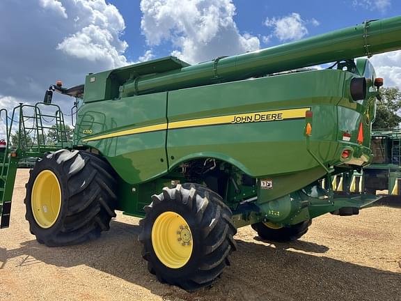 Image of John Deere S790 equipment image 1